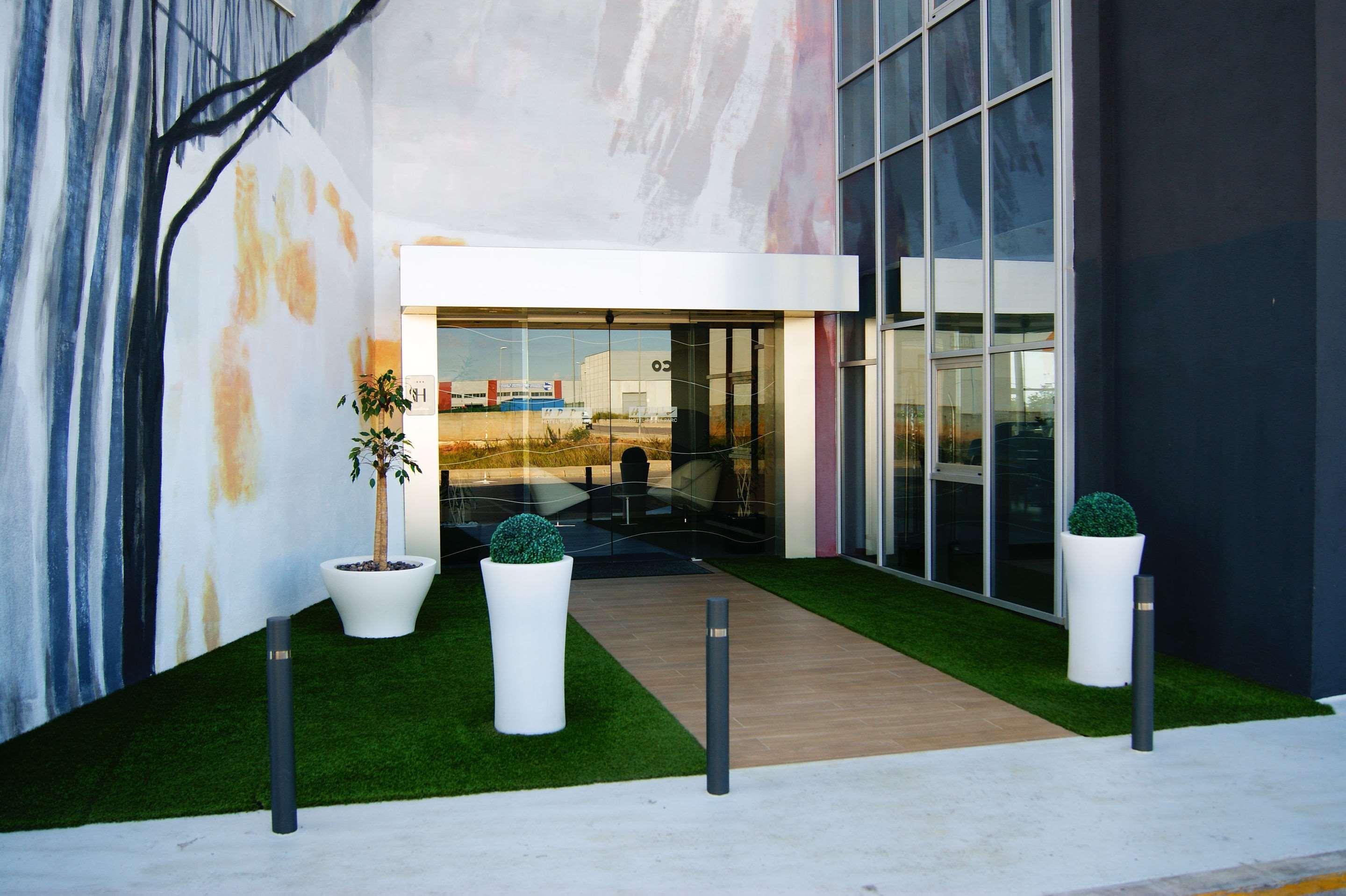 Hotel Sercotel Plana Parc Alquerias Del Nino Perdido Exterior photo