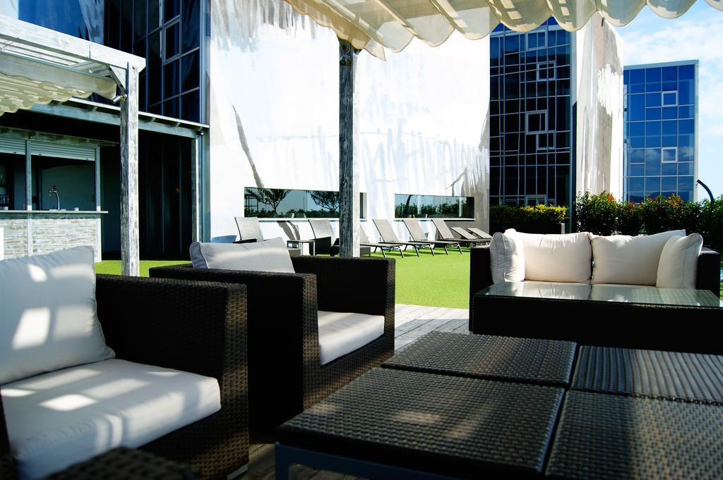 Hotel Sercotel Plana Parc Alquerias Del Nino Perdido Exterior photo